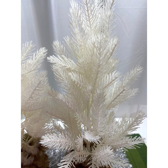 Vintage Small Artificial White Christmas Trees Plastic Branches in Faux Fur Base - Picture 5 of 10